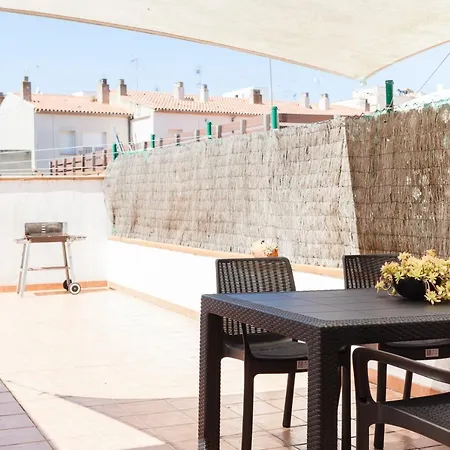 Patio Budget 12 Calonge (Catalonia)
